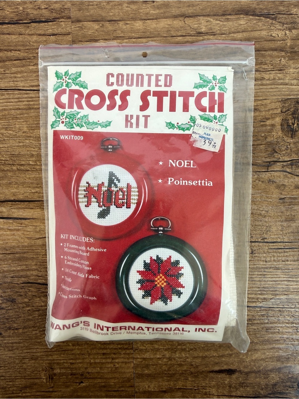 Wang's International Counted Cross Stitch Kit - Noel Poinsettia (Red)